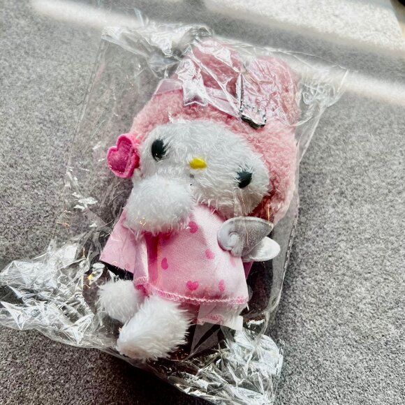 NWT Sanrio My Melody Plush KeyChain Bag Charm - Picture 3 of 4